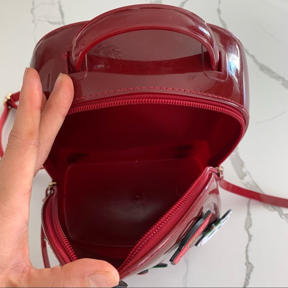 Hard shell backpack - Picture 2 of 4